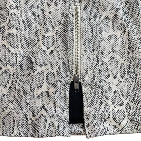 FREE PEOPLE Midnight Magic Snake Python Print Skirt - Size 2 - Picture 4 of 7